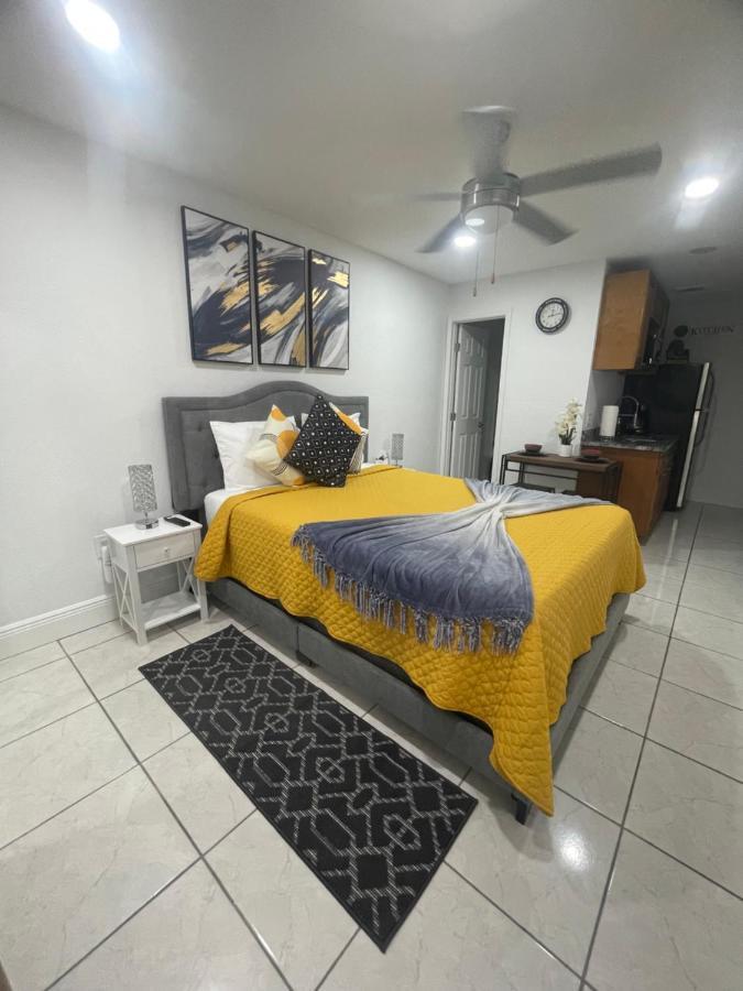 Tranquilo Y Fantastico Apartamento Cerca De Playas Y Areopuerto Тампа Екстериор снимка